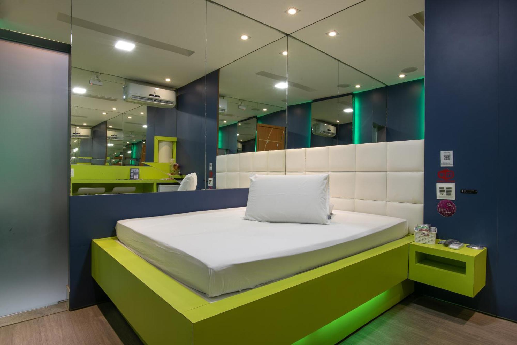 Motel Fantasy 4 (Adults Only) Belo Horizonte Esterno foto